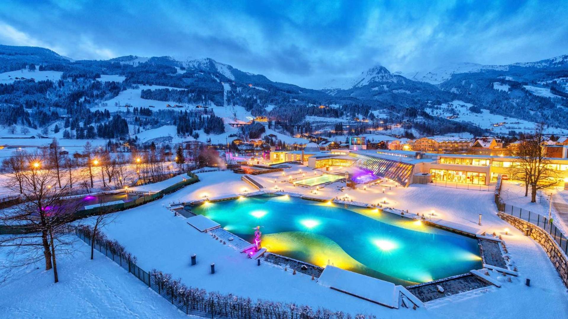 באד הופגסטין Aktiv- & Gesundheitsresort Das Gxund - Thermeneintritt Inklusive מראה חיצוני תמונה